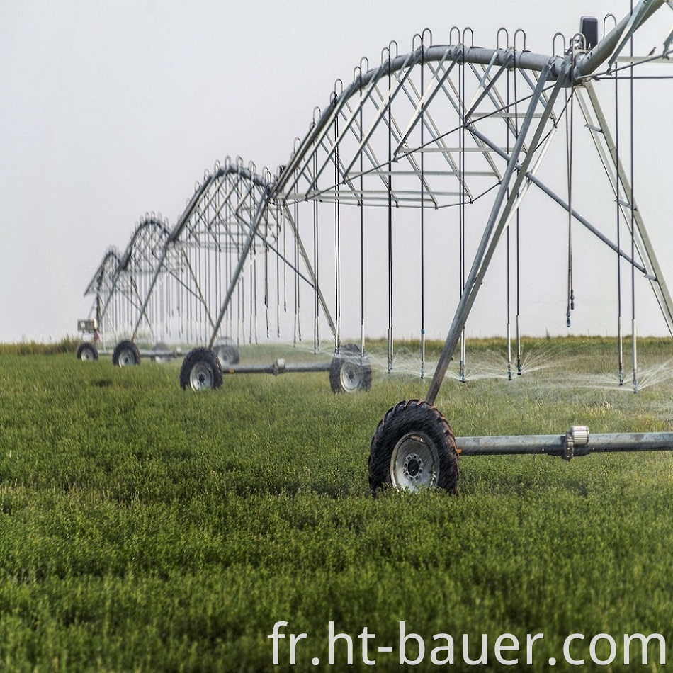 Labor Saving Center Pivot Irrigation4